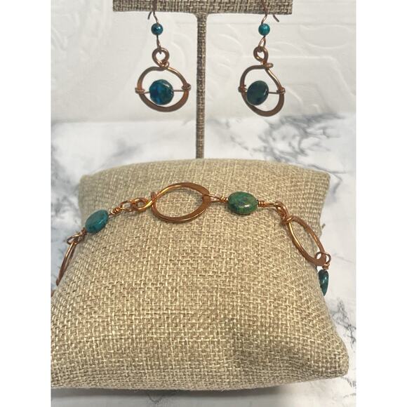 Artisan Jewelry - Artisan Crafted Copper Wire and Turquoise Bracelet and Earring Vintage Set
